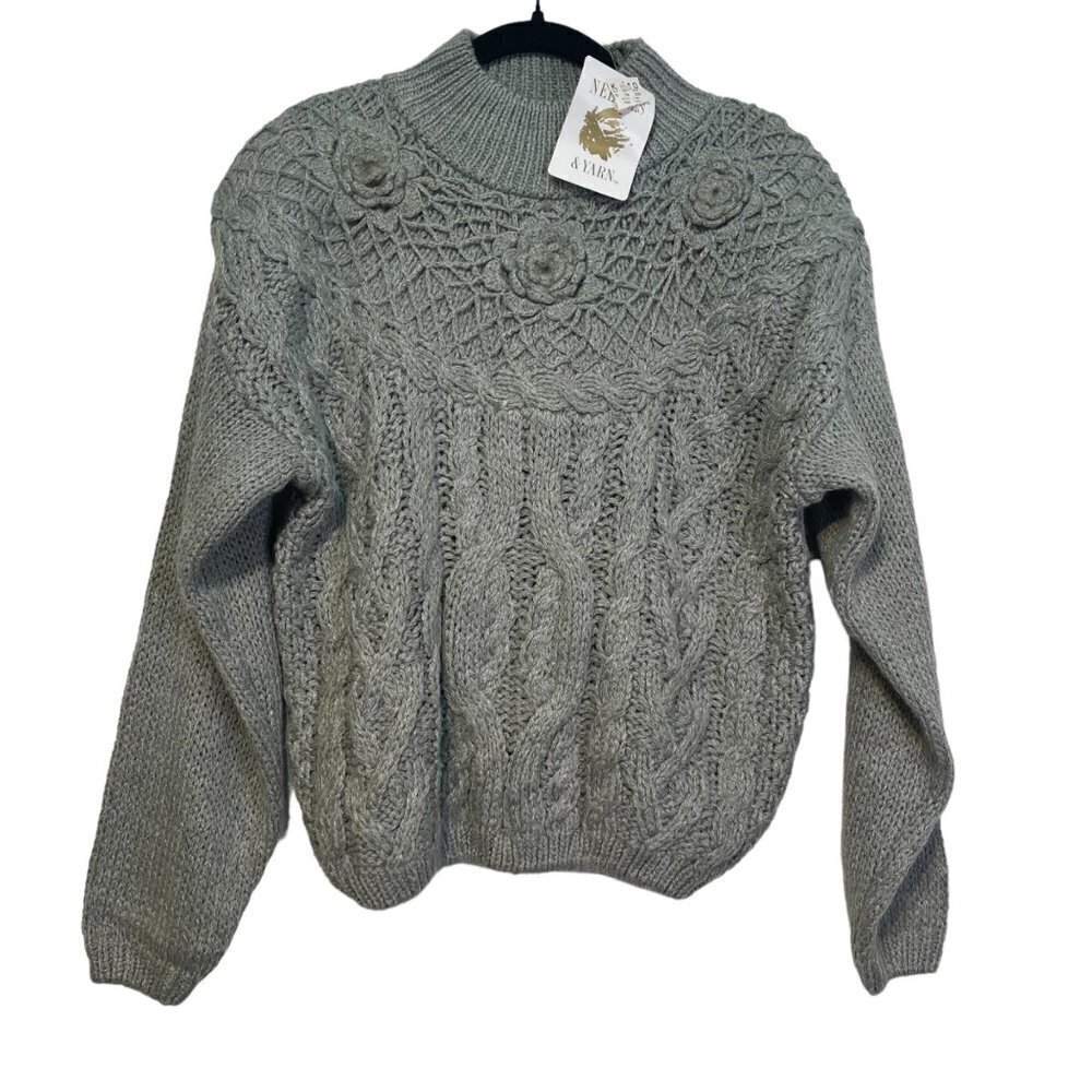 Vintage Needles and Yarn 3D Knit Cropped Green Sweater Womens Large Shoulder Pad